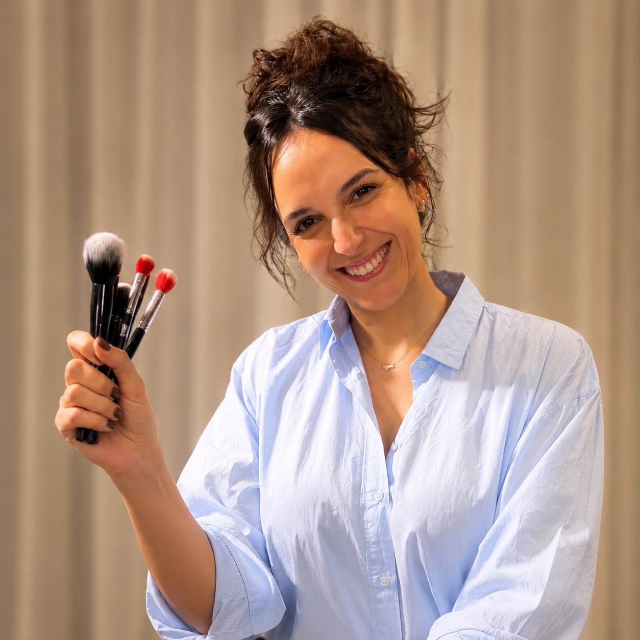 Foto de la dueña del estudio